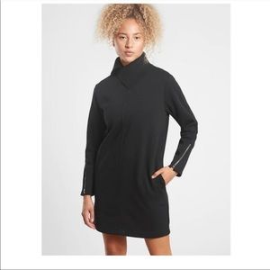 Athleta Cozy Karma Vela Dress // Black
